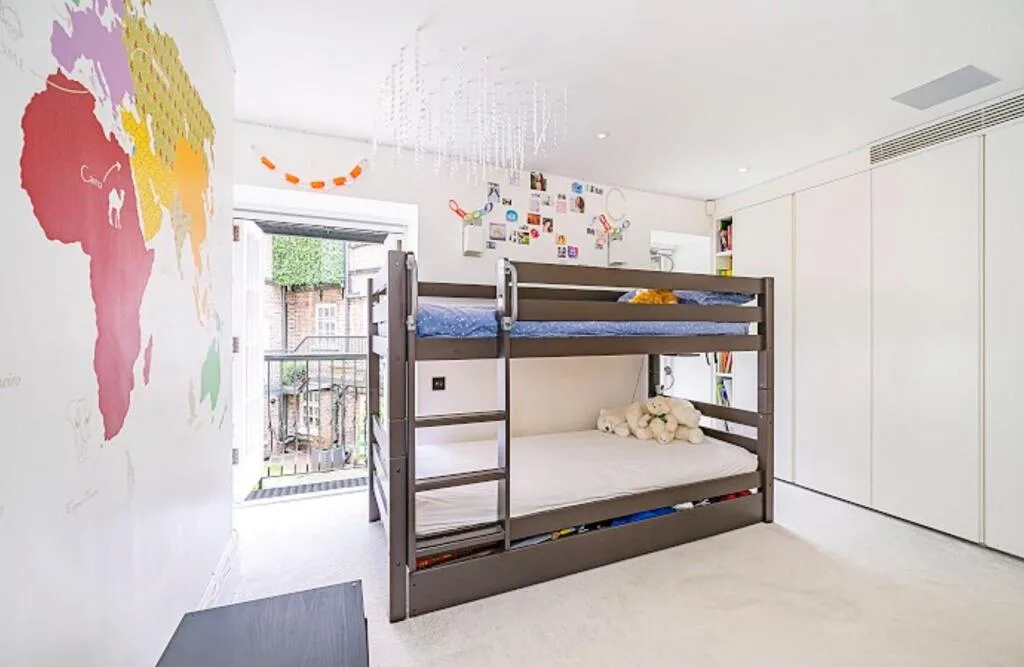3 bedroom flat for rent