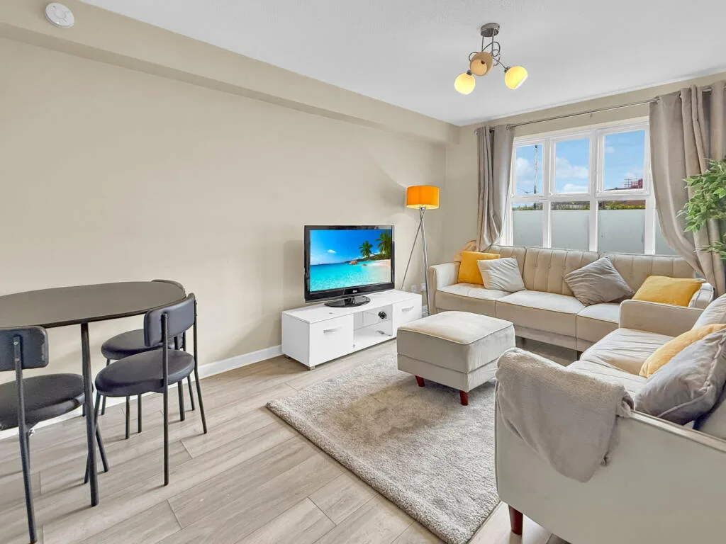2 bedroom flat for rent