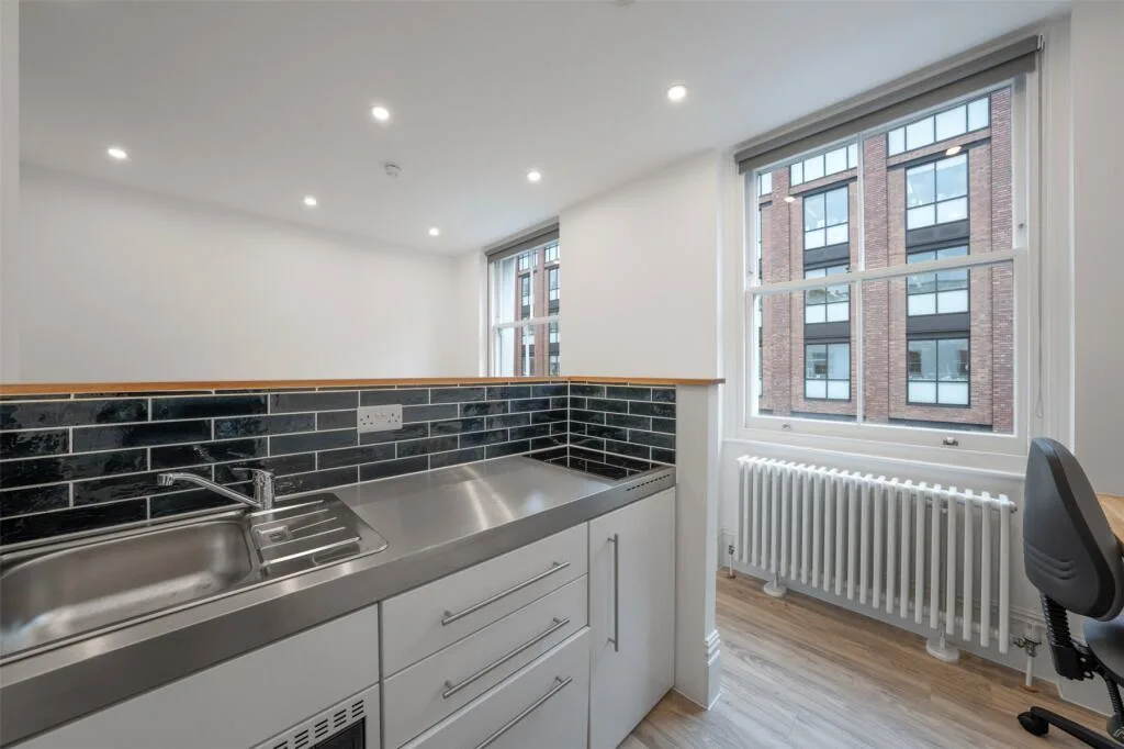 Studio flat for rent