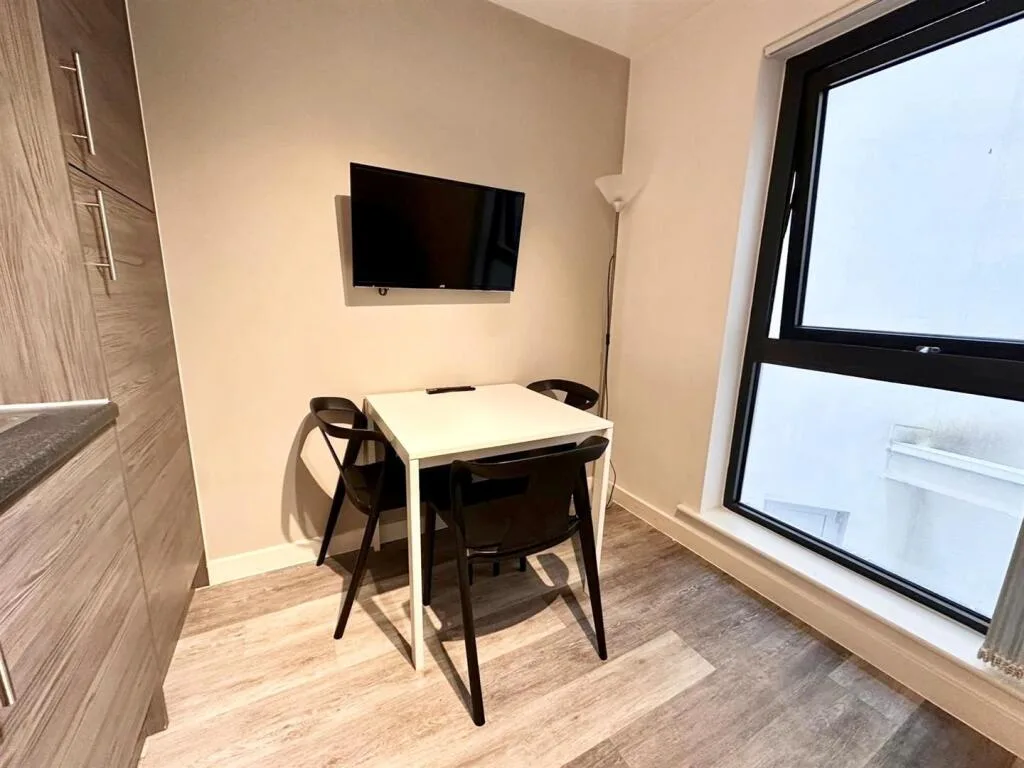Studio flat for rent