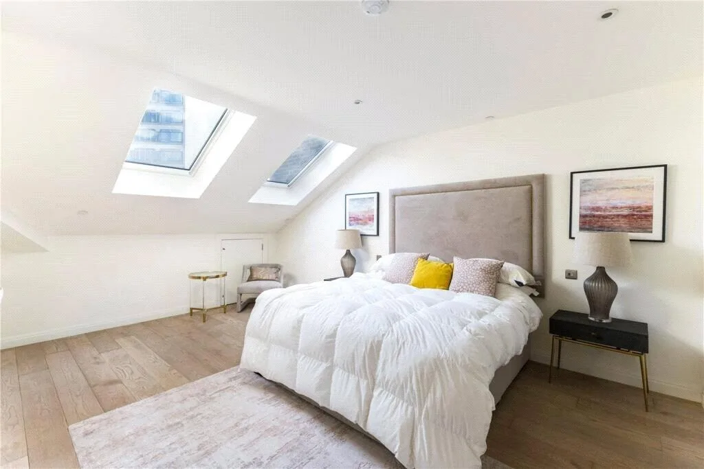2 bedroom penthouse for rent