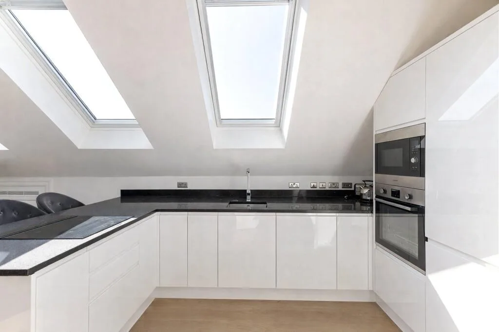 2 bedroom penthouse for rent