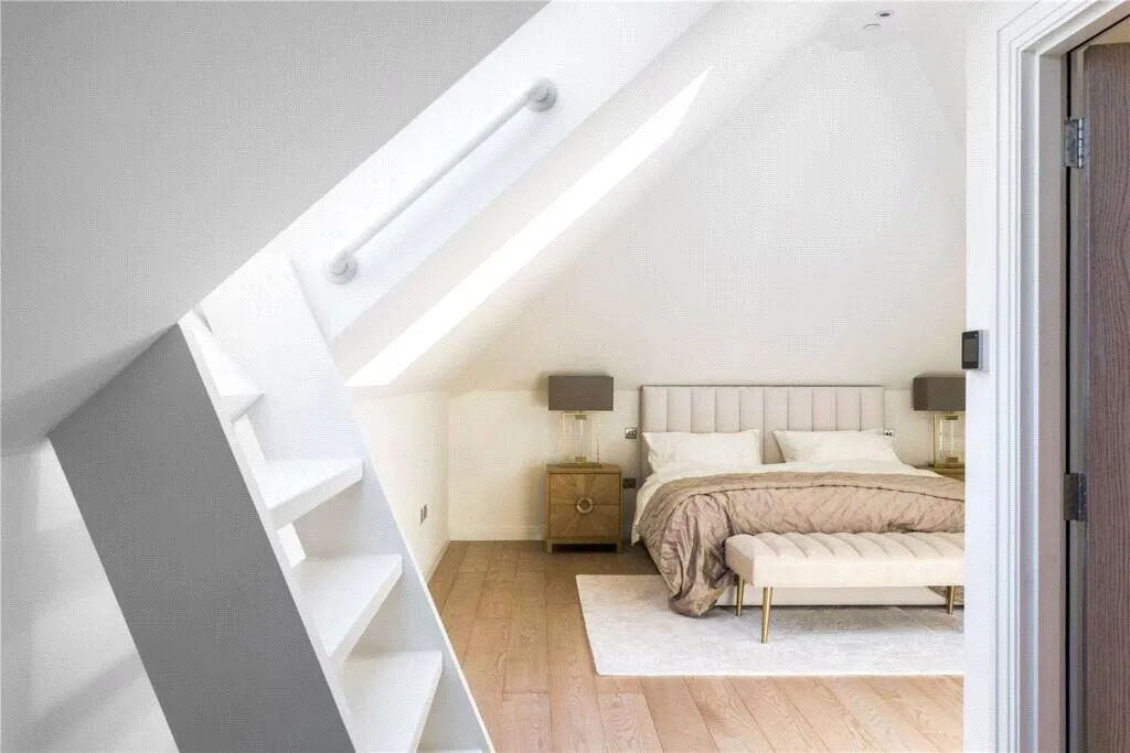 2 bedroom penthouse for rent