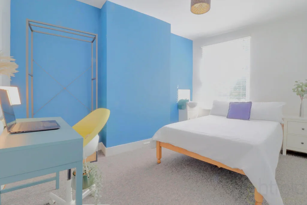 6 bedroom terraced house for rent