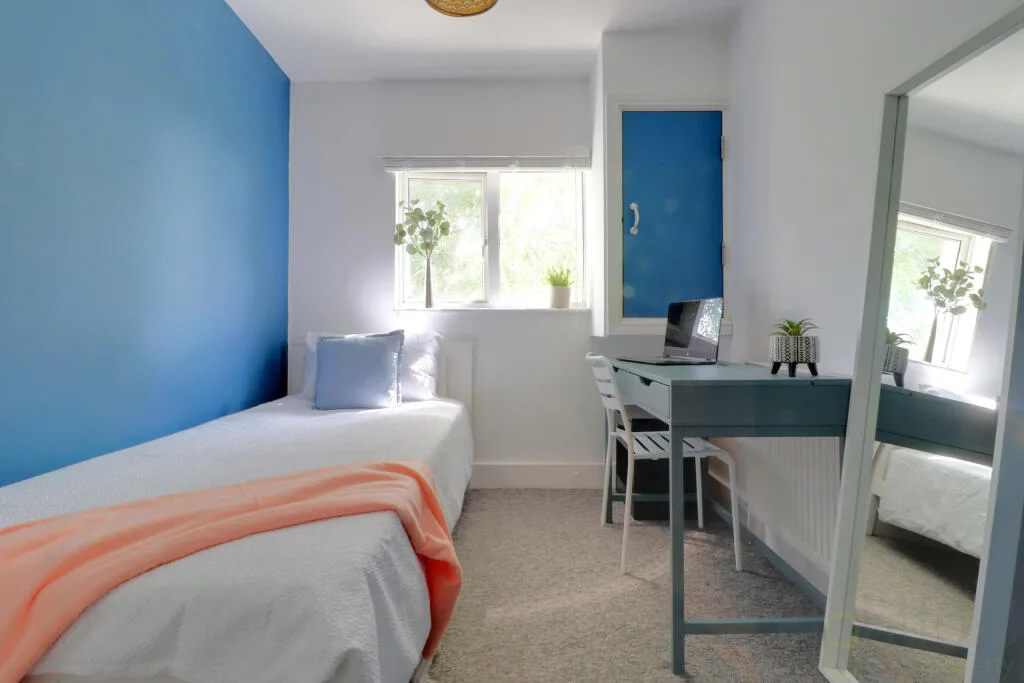 6 bedroom terraced house for rent