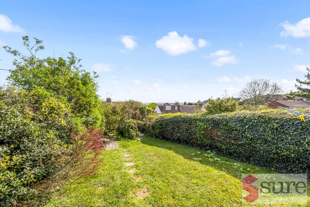 5 bedroom terraced house for rent