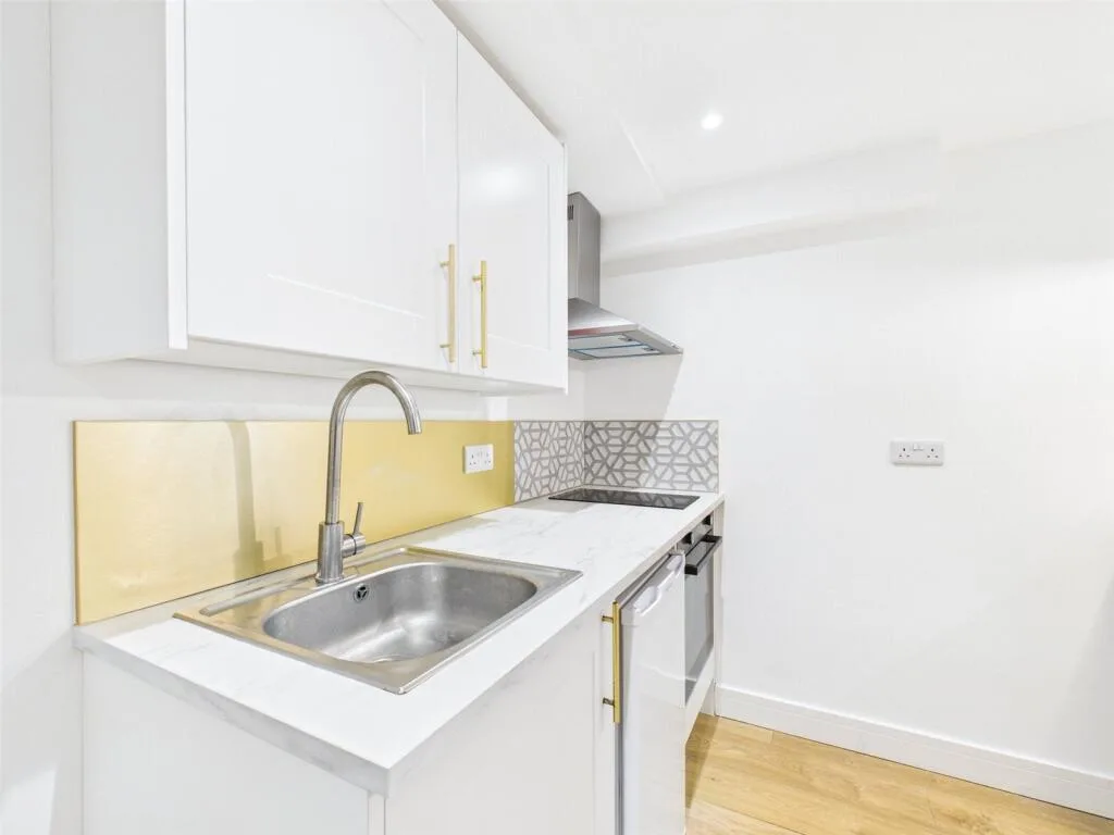 Studio apartment for rent