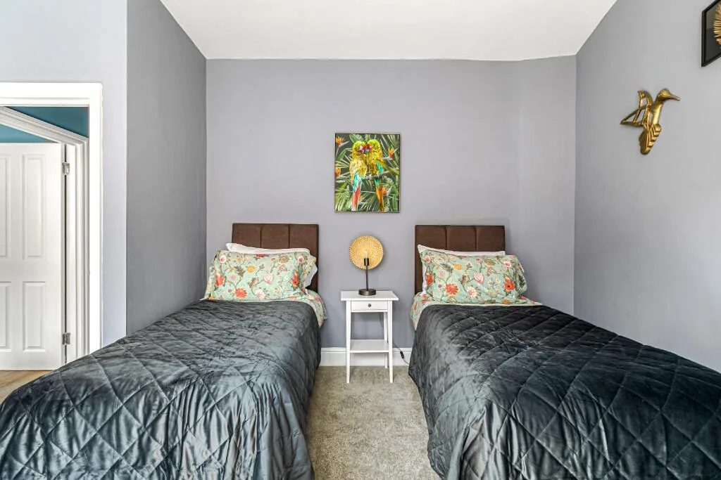 2 bedroom flat for rent