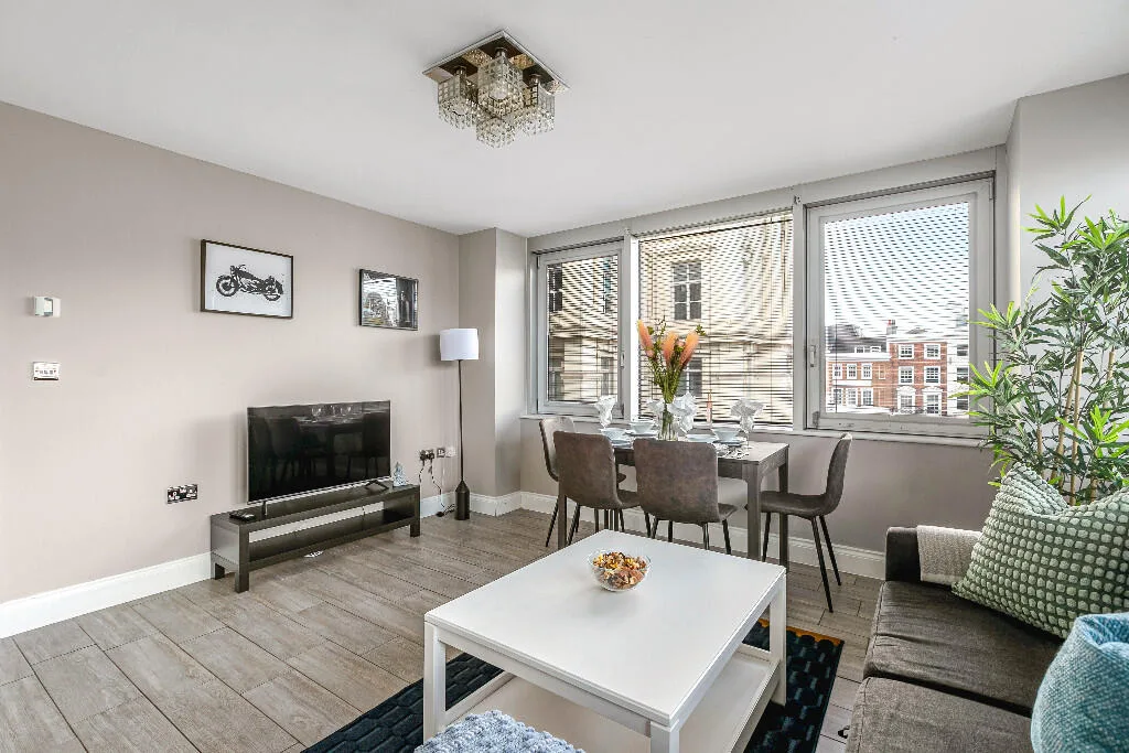 2 bedroom flat for rent