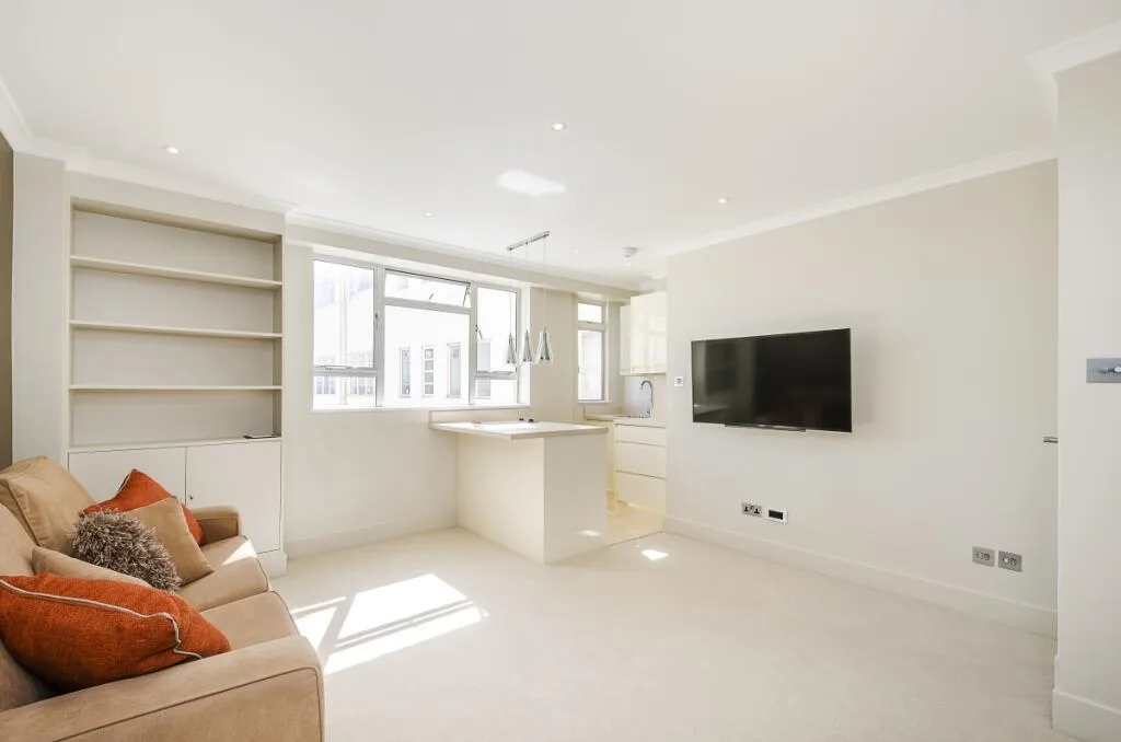 Studio flat for rent