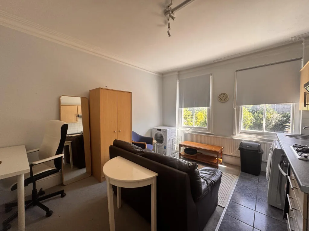 1 bedroom flat for rent