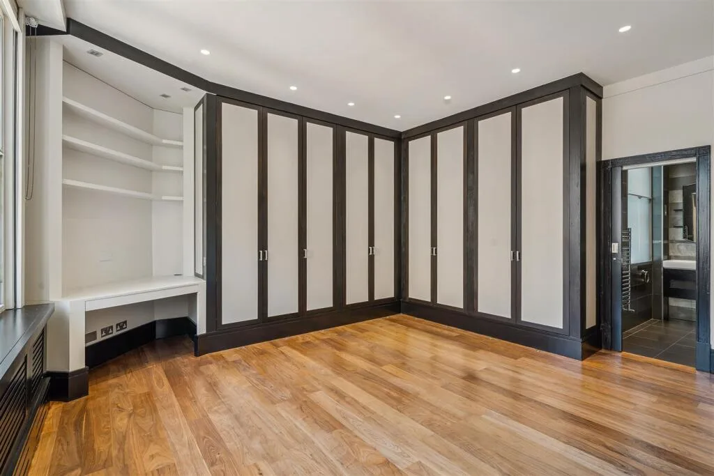 5 bedroom apartment for rent
