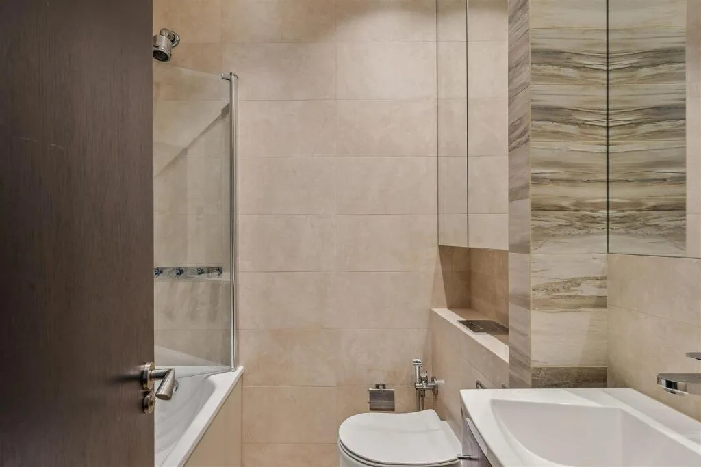 5 bedroom apartment for rent