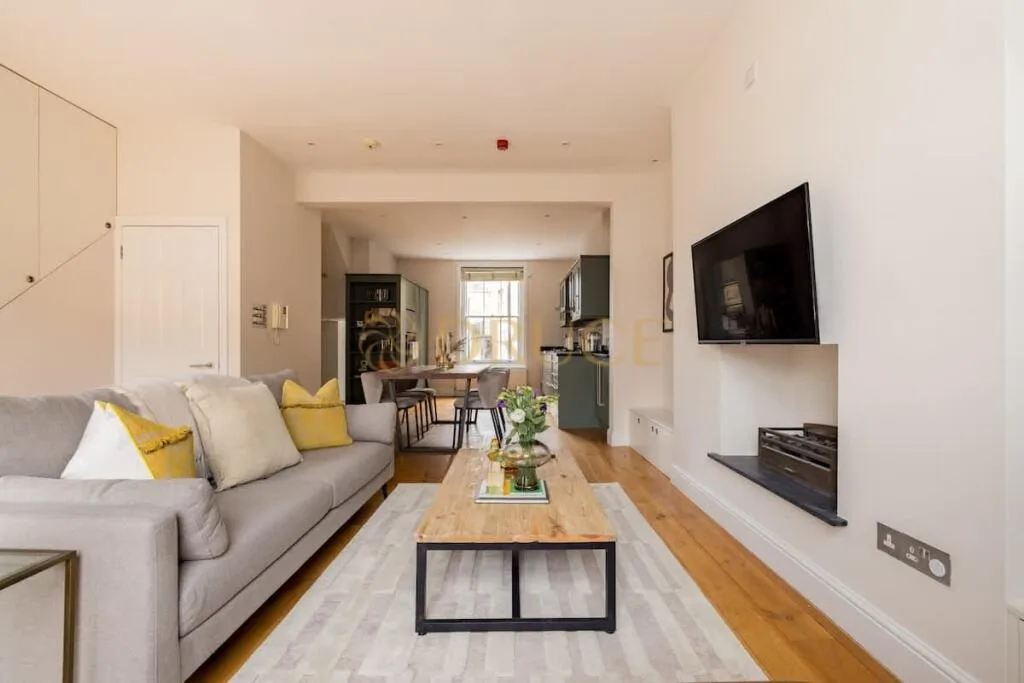 2 bedroom flat for rent