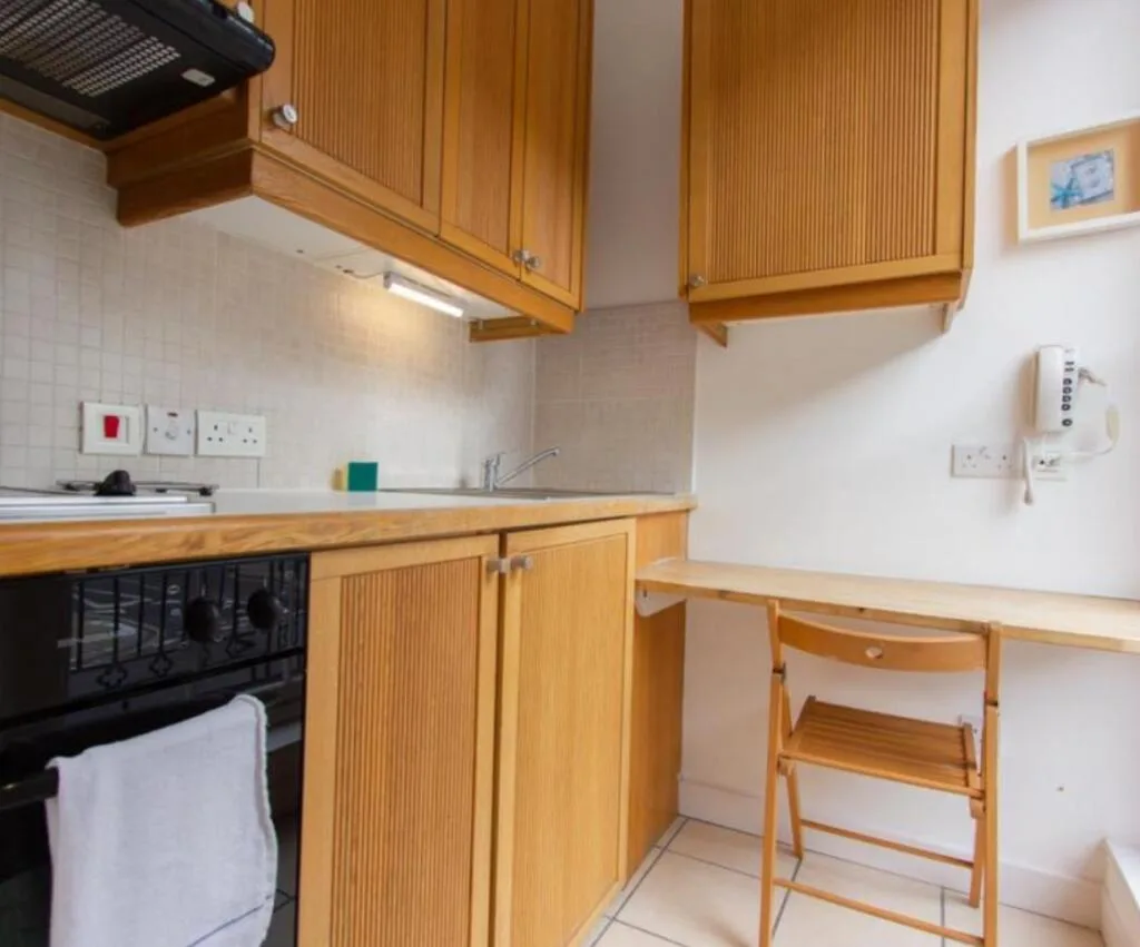 Studio flat for rent