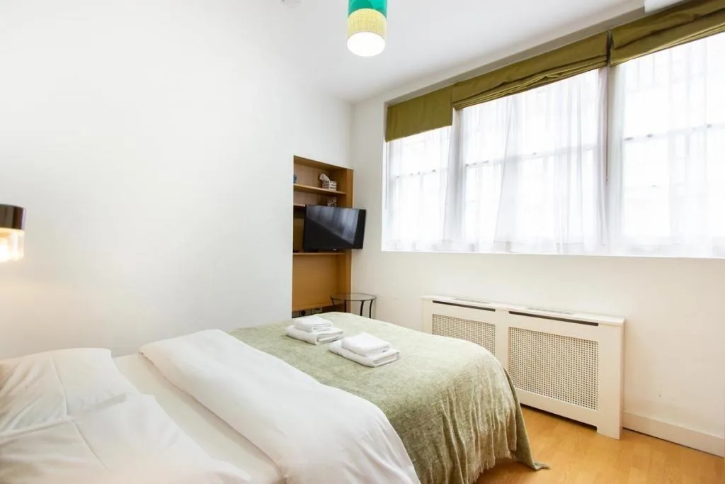 Studio flat for rent