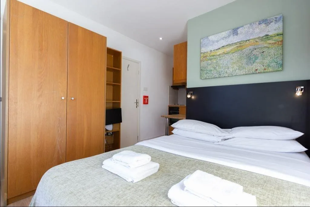 Studio flat for rent