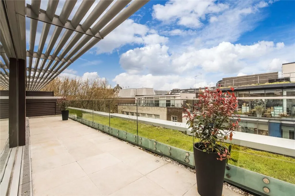 3 bedroom penthouse for rent
