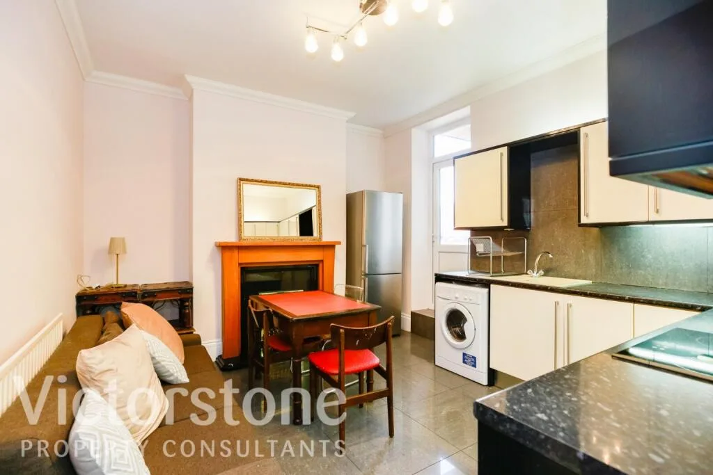 3 bedroom apartment for rent