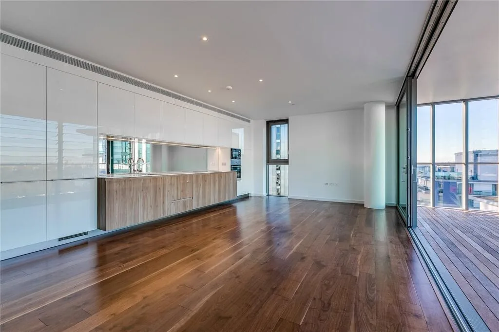 3 bedroom flat for rent