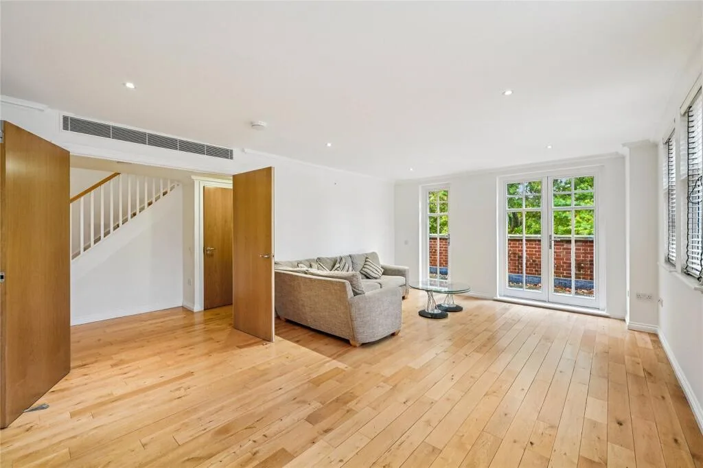 3 bedroom apartment for rent