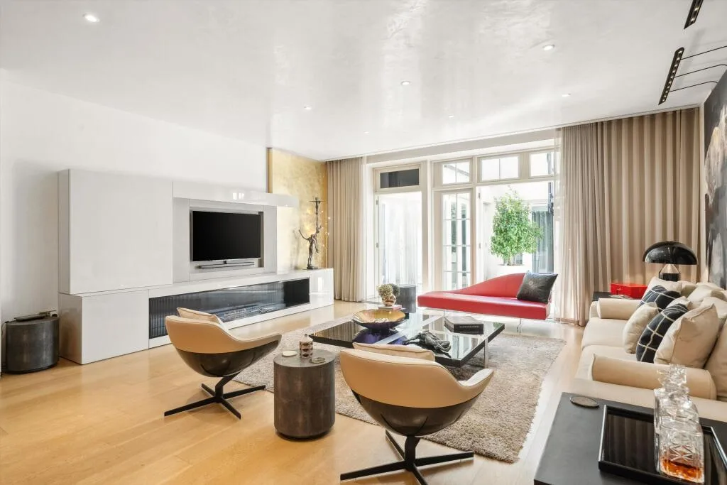 3 bedroom flat for rent