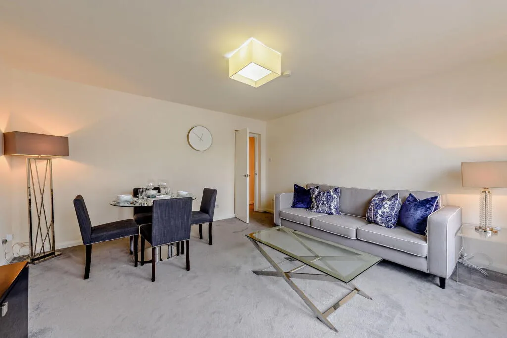 2 bedroom flat for rent