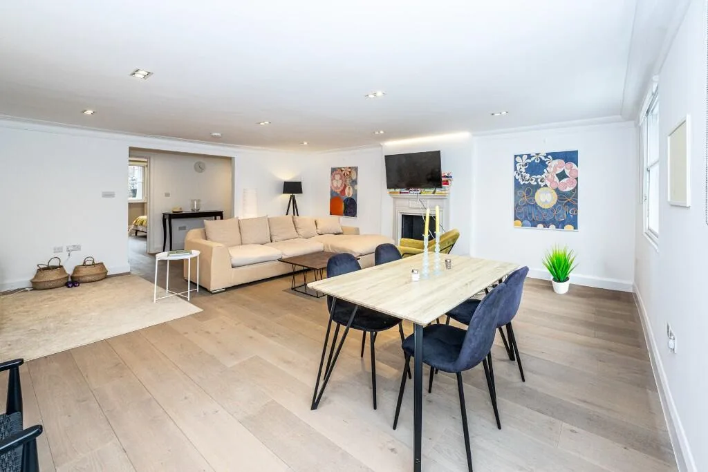 2 bedroom flat for rent