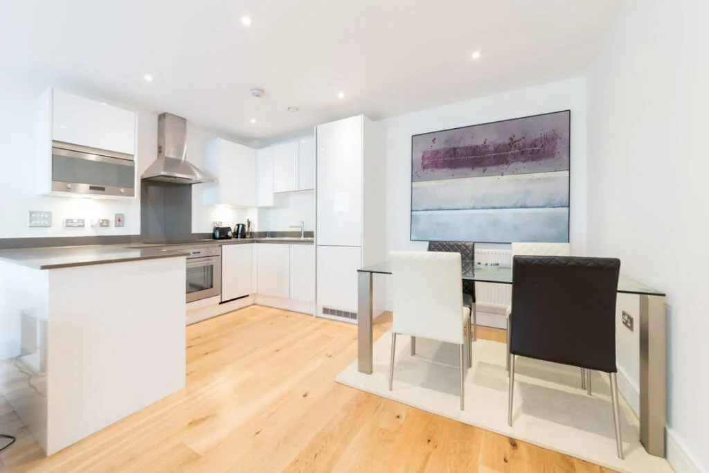 3 bedroom flat for rent
