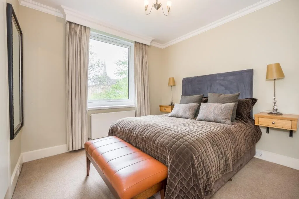 3 bedroom flat for rent