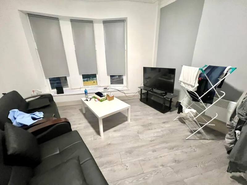 3 bedroom flat for rent