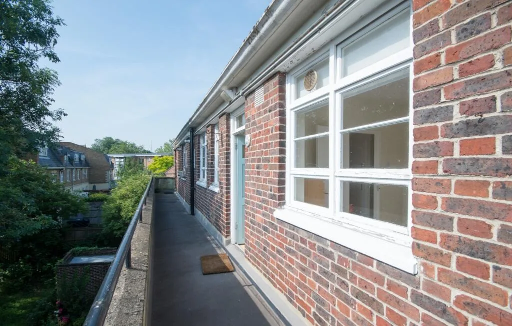 2 bedroom flat for rent