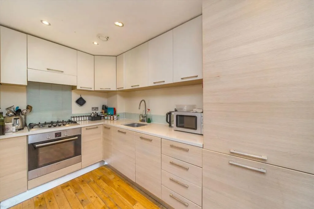 2 bedroom house for rent