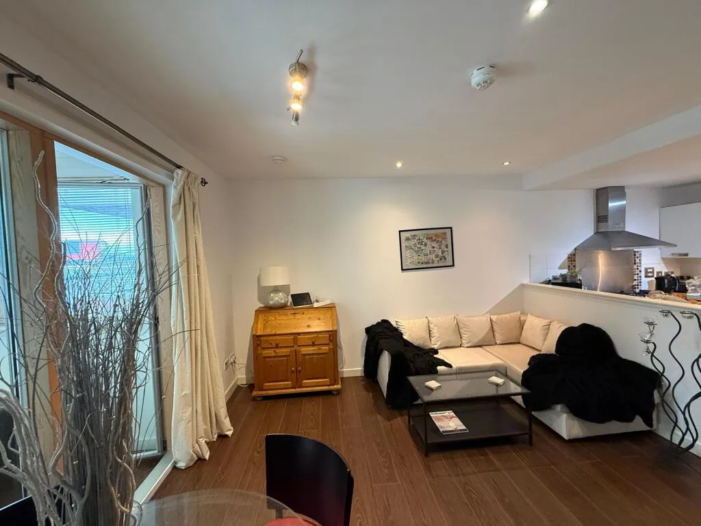 1 bedroom ground floor flat for rent