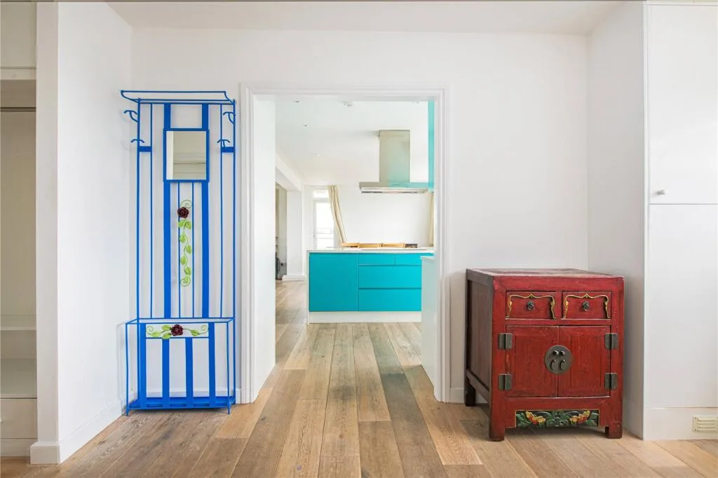 2 bedroom penthouse for rent