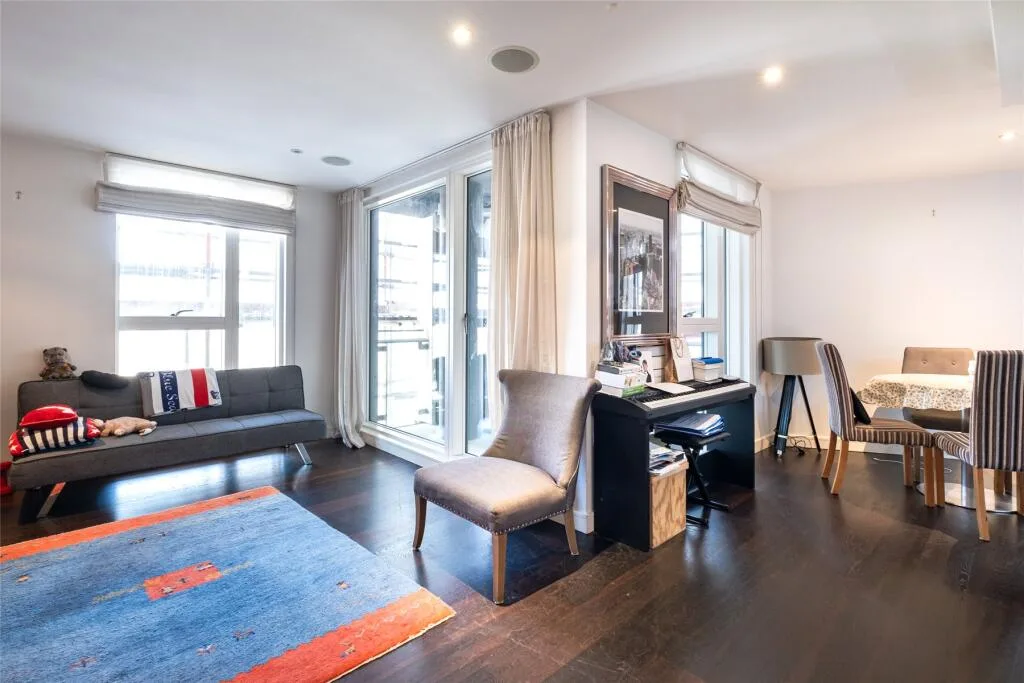 3 bedroom flat for rent