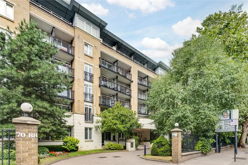 2 bedroom flat for rent