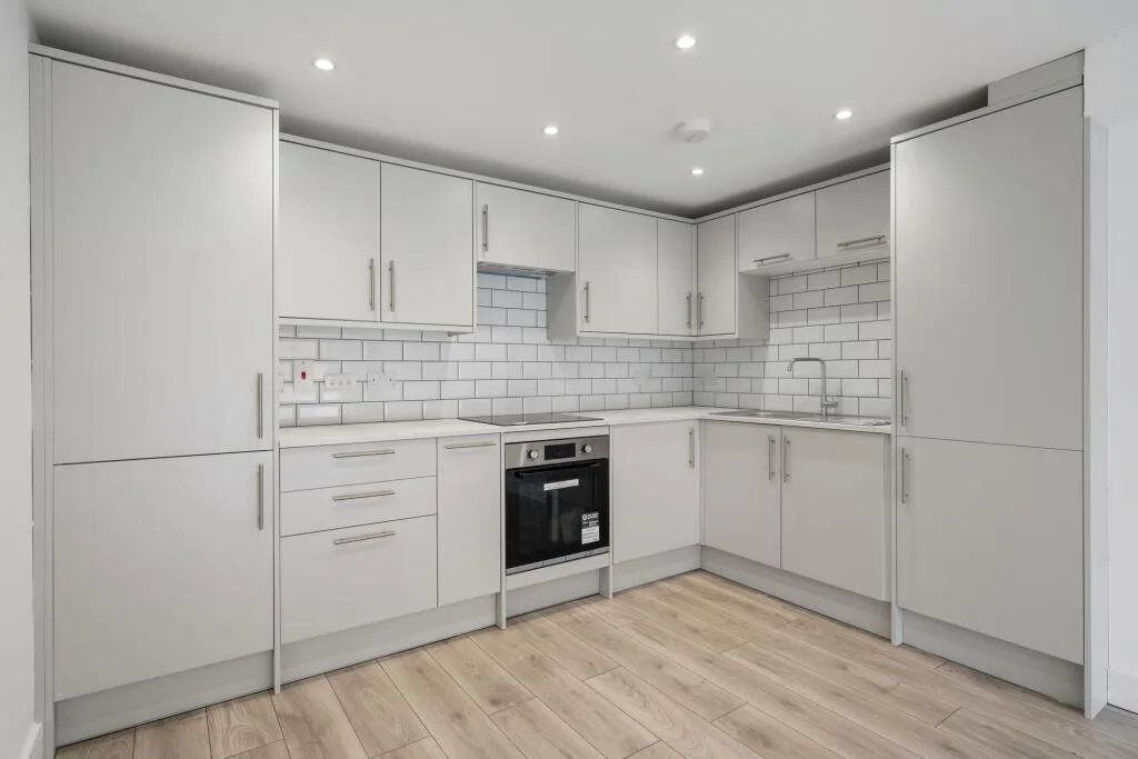 3 bedroom ground floor flat for rent