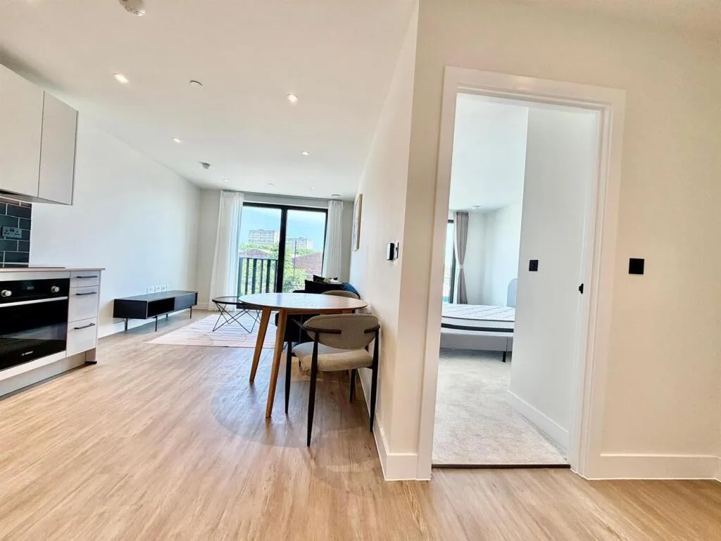 1 bedroom apartment for rent