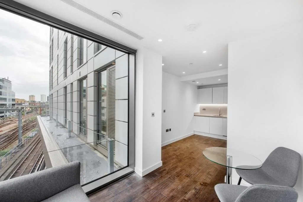Studio flat for rent
