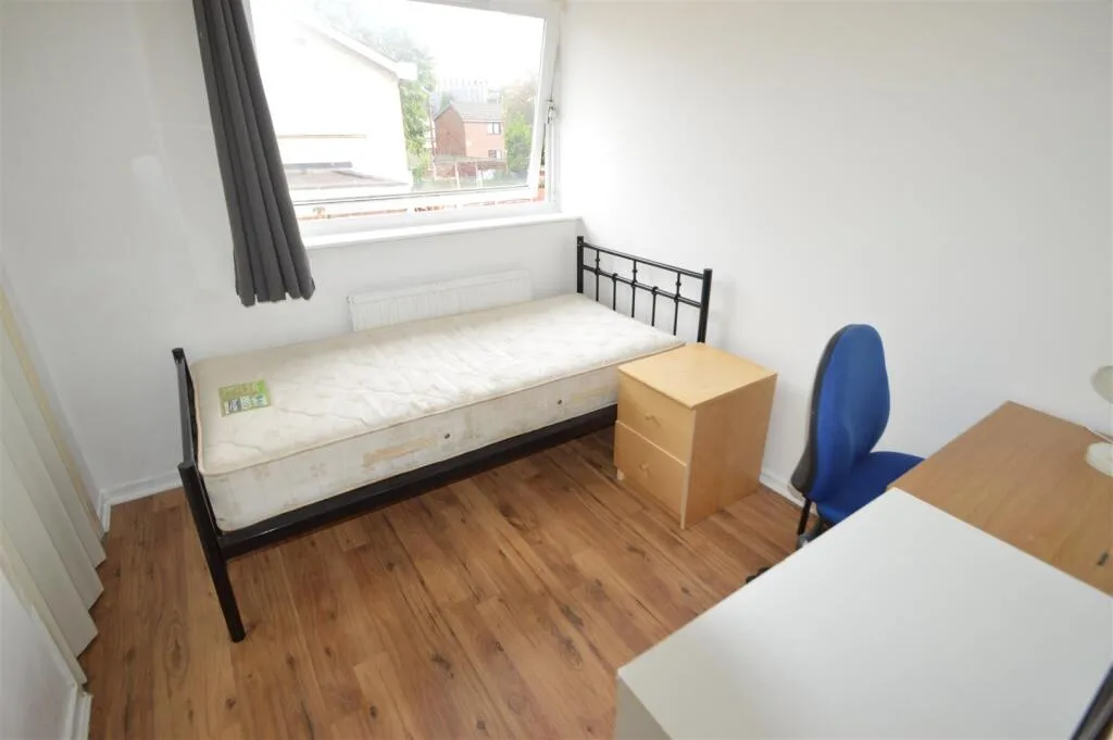 4 bedroom house for rent
