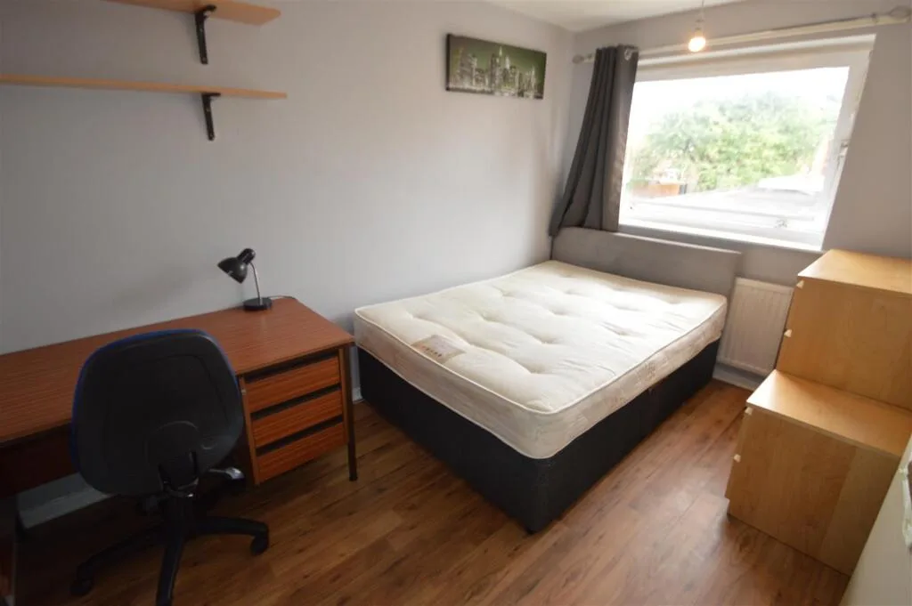 4 bedroom house for rent
