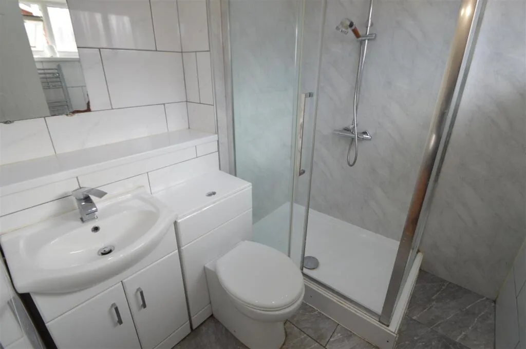 4 bedroom house for rent