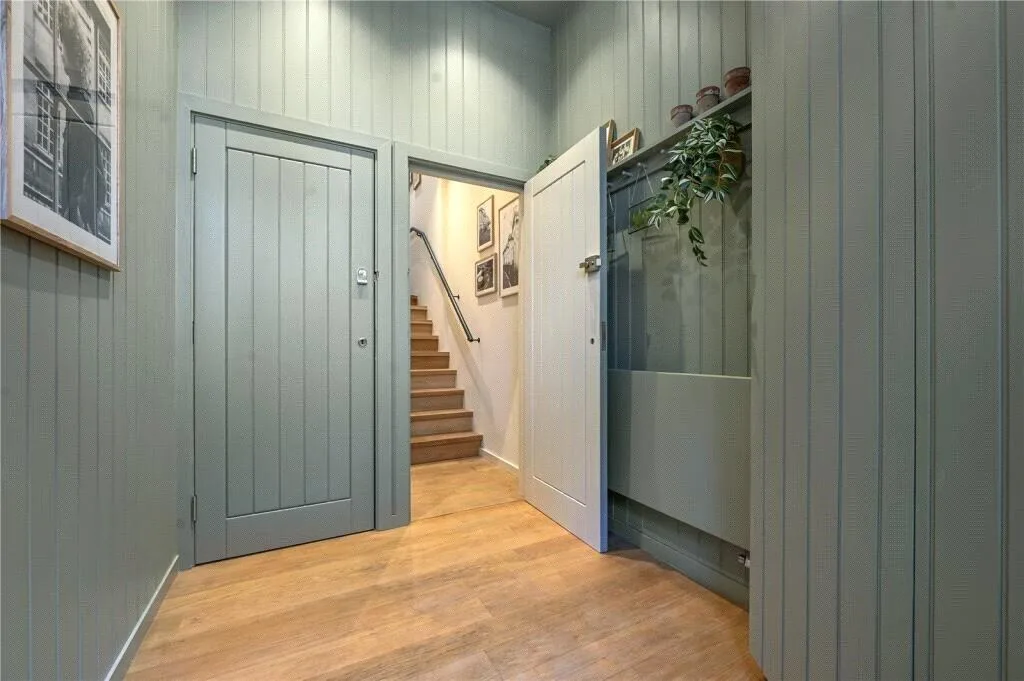 2 bedroom house for rent