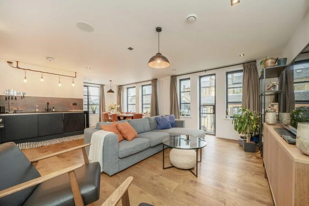 2 bedroom flat for rent