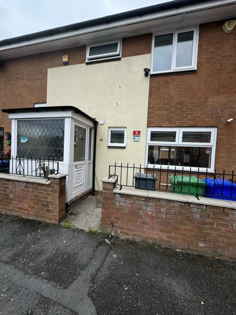 4 bedroom terraced house for rent