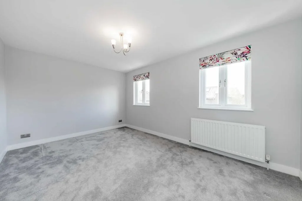 4 bedroom terraced house for rent