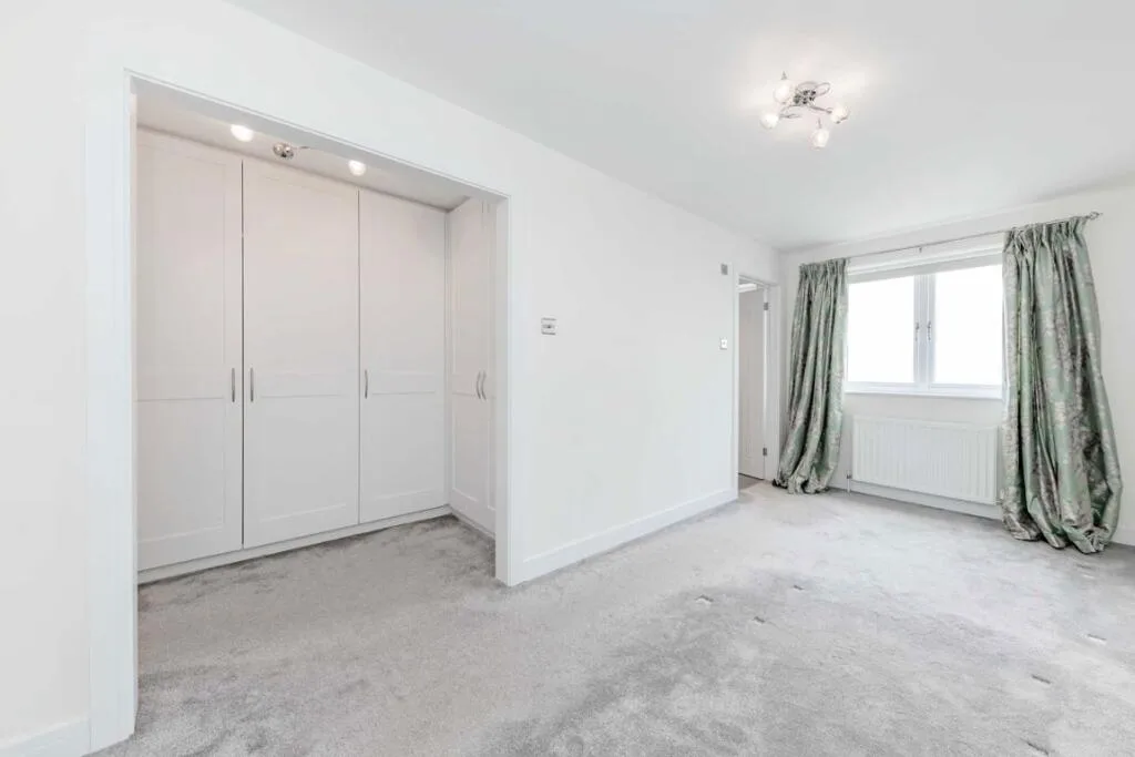 4 bedroom terraced house for rent