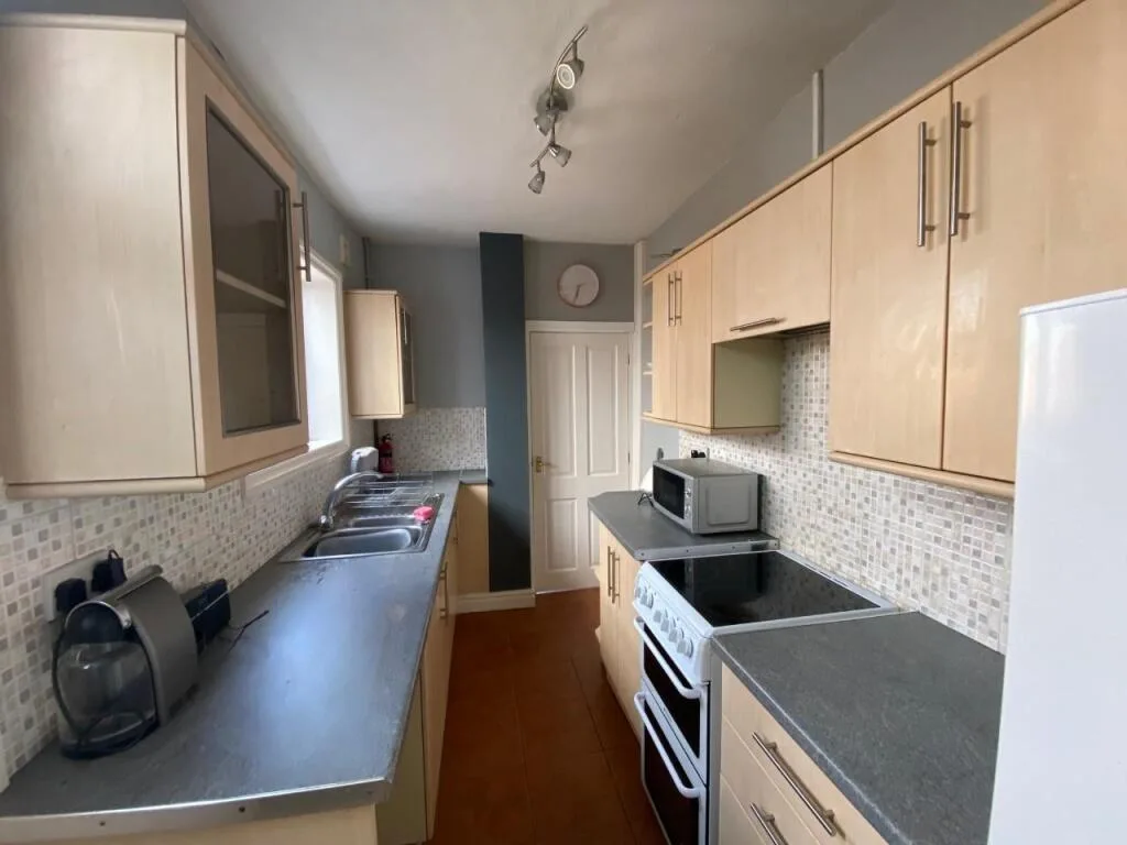 2 bedroom terraced house for rent
