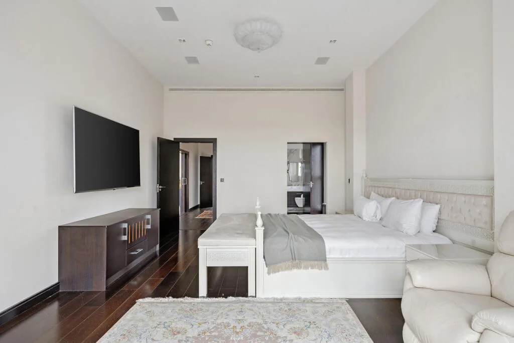 5 bedroom apartment for rent